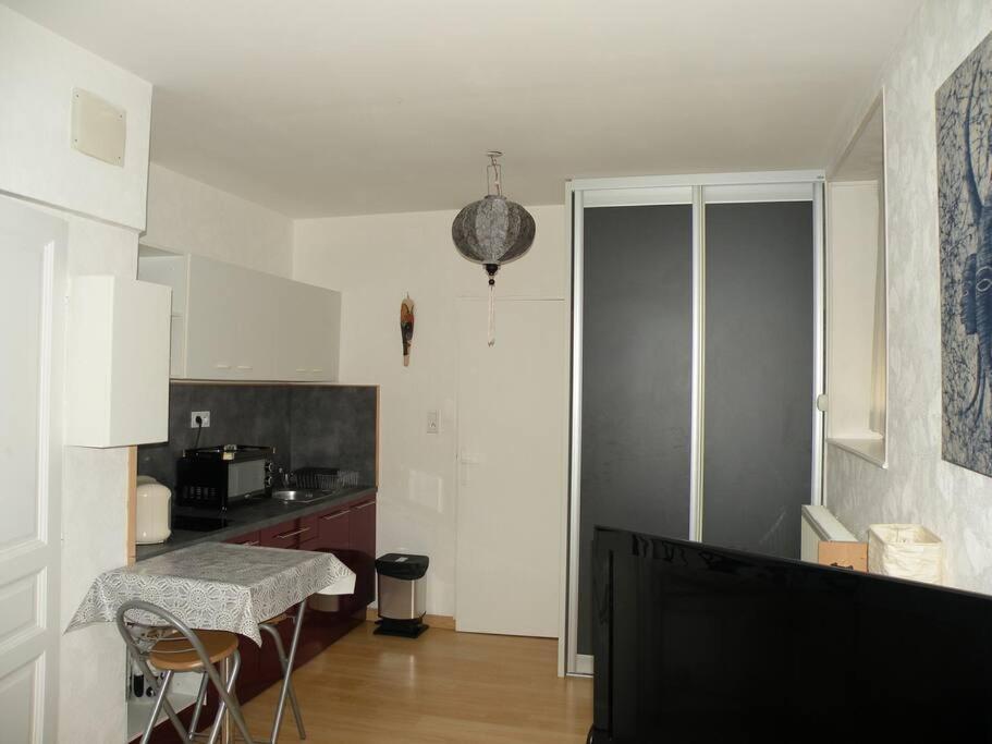 Charmant Studio A Belfort Quartier Vosges Lejlighed Eksteriør billede